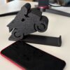 Motorrad Handyhalter linke Seite mit liegenden Handy davor