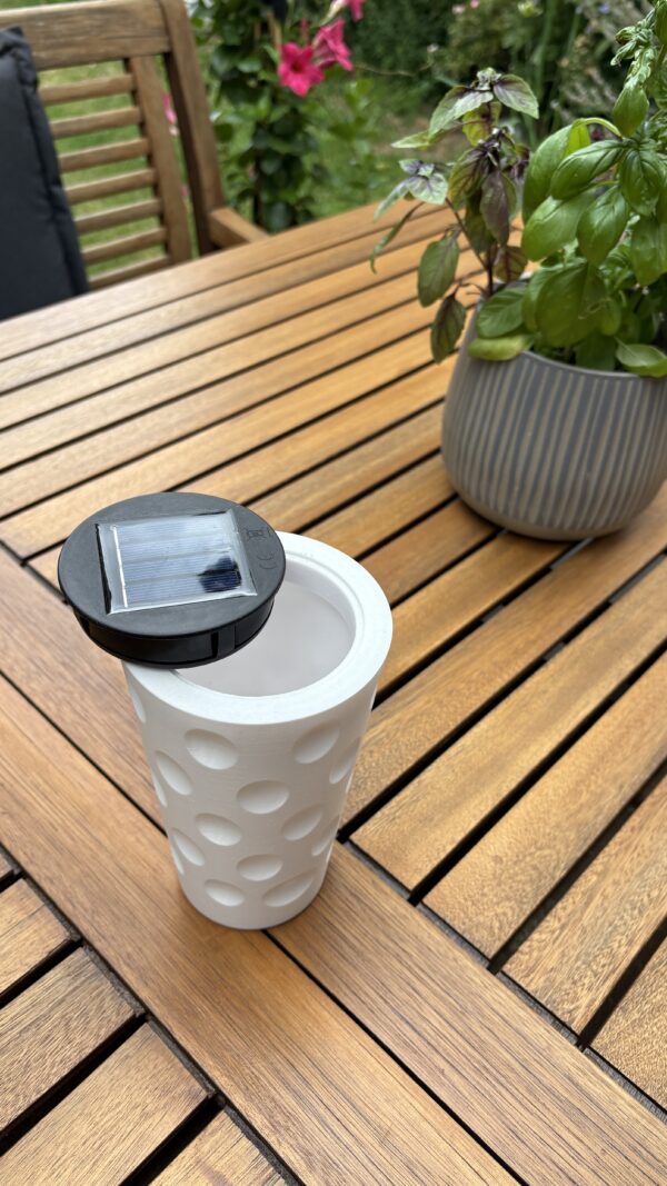 Solarlampe im Dubbeglas-Design