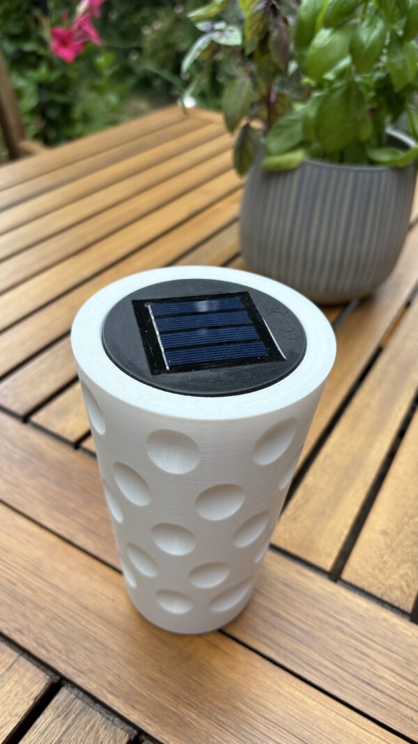 Solarlampe im Dubbeglas-Design