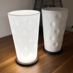 IMG_1179 Dubbeglas Tischlampe 3D Druck weiß mit warmem LED Licht